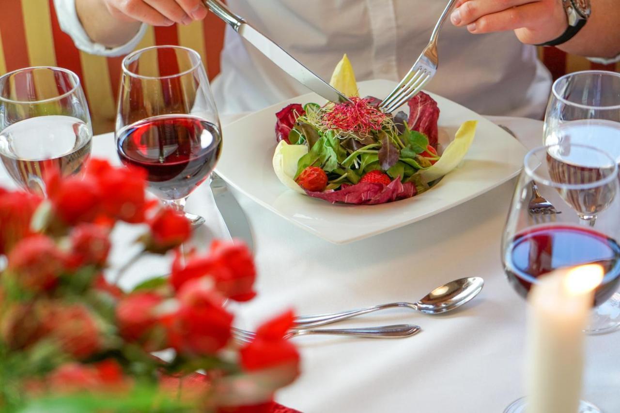 Hotel Lamm Ostfildern Ngoại thất bức ảnh