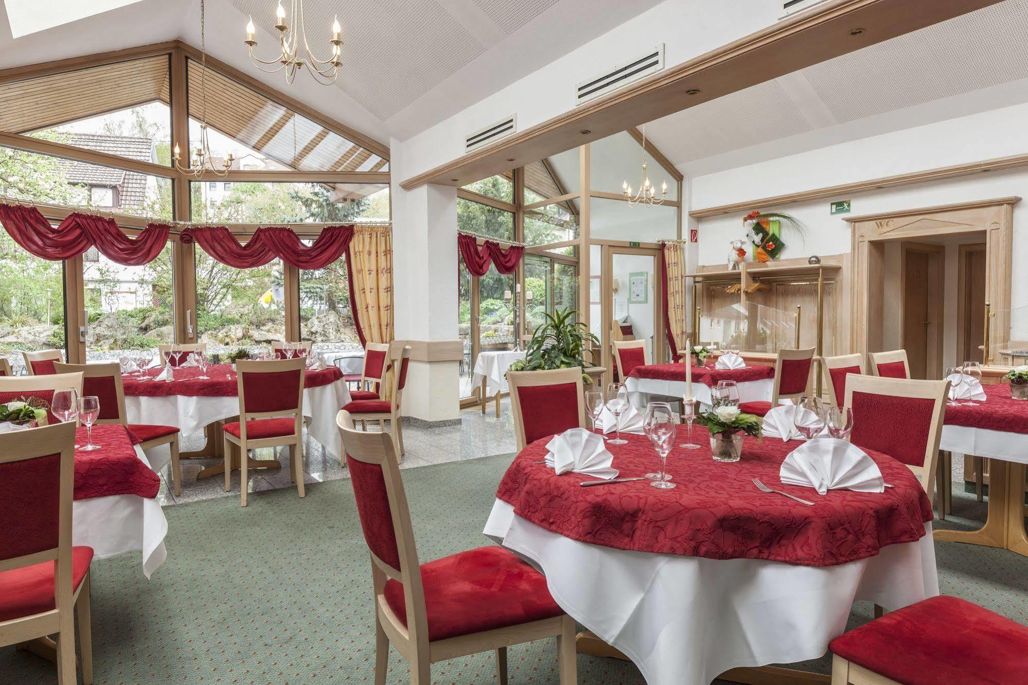Hotel Lamm Ostfildern Ngoại thất bức ảnh