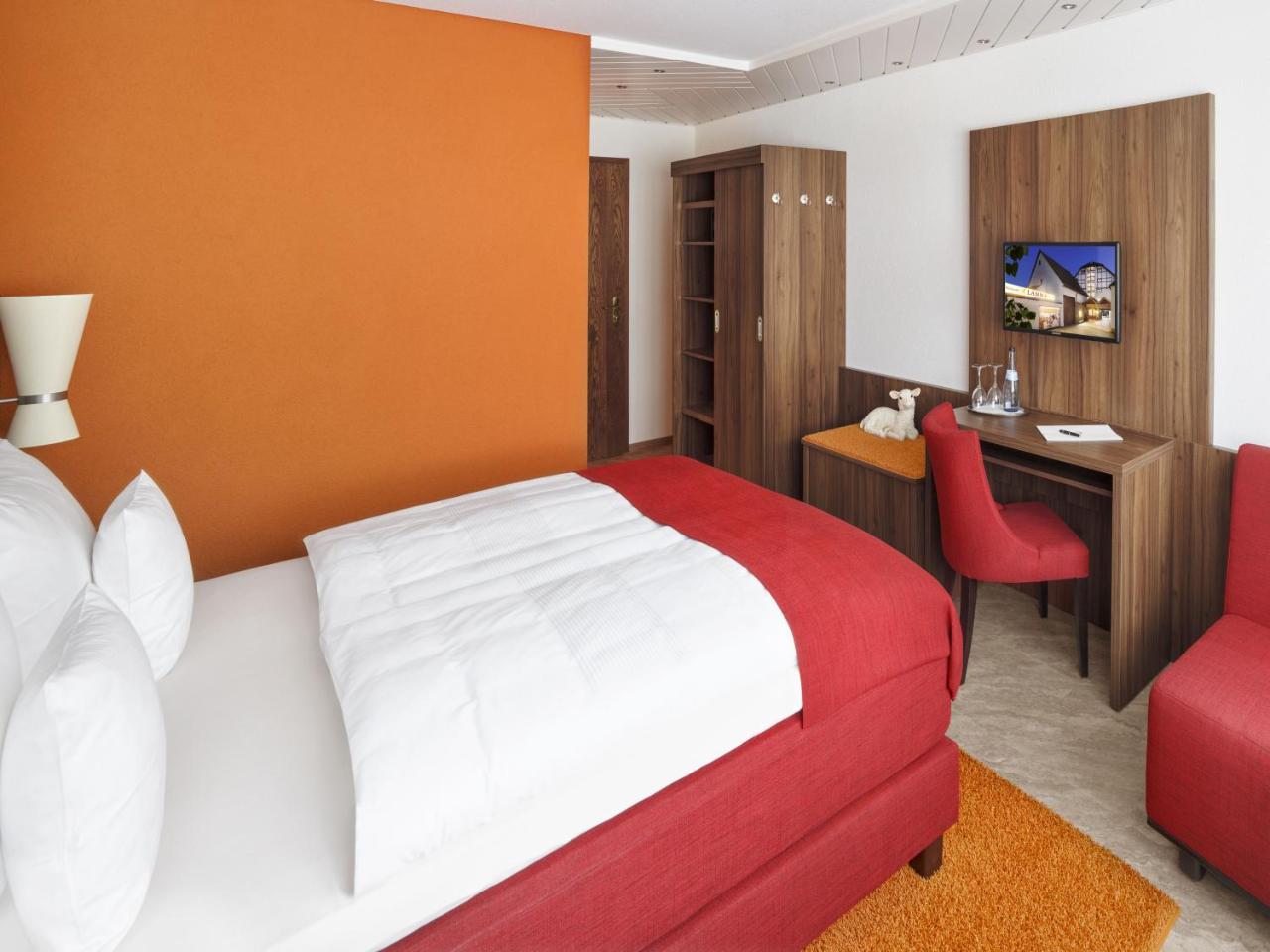 Hotel Lamm Ostfildern Ngoại thất bức ảnh