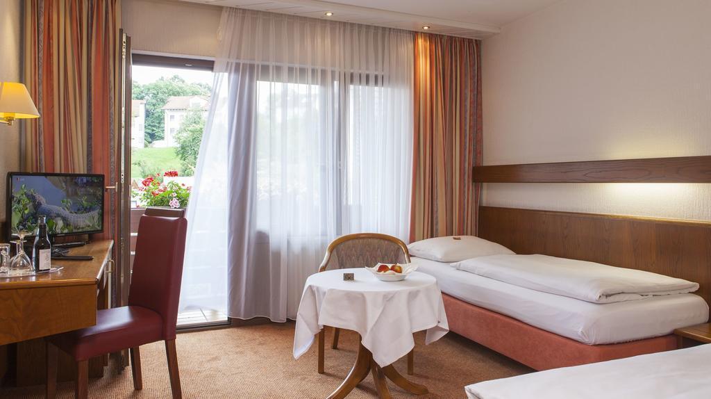 Hotel Lamm Ostfildern Ngoại thất bức ảnh